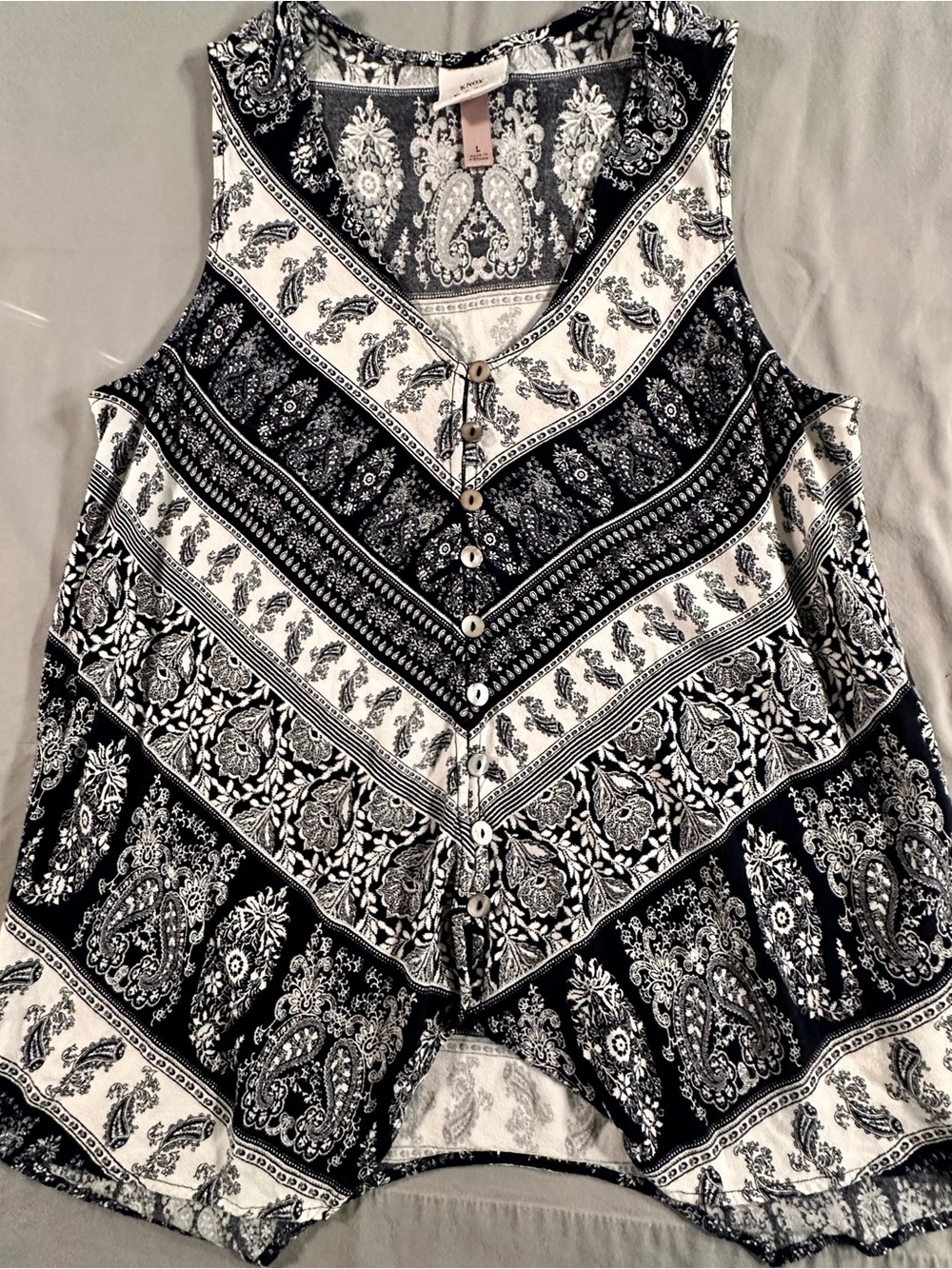 Knox Rose Black & White Paisley Tank romantic 80s Paisley Y2K, ballet core